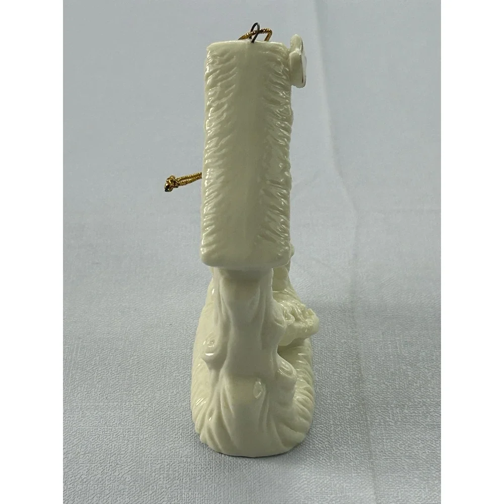 Ceramic Nativity Ornament Holy Family Manger Ivory Gold Christmas 4.5